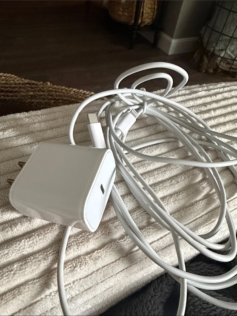 Complete Ximytec iPhone Charger Set - 1 Wall Blocks & 2 Lightning Cords